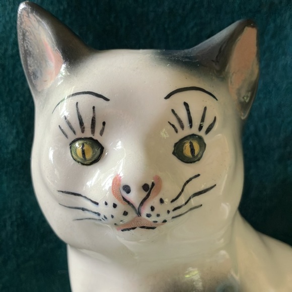 Rare Staffordshire, cat figurine - Picture 5 of 8